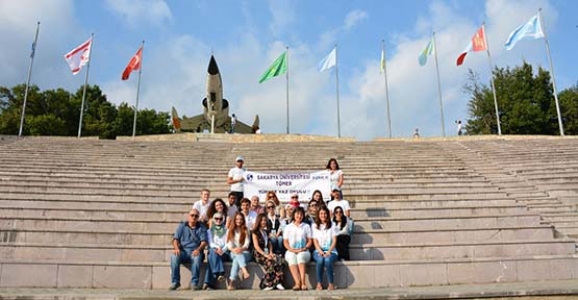 KÜLTÜR ELÇİLERİ HENDEK’E HAYRAN KALDI