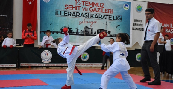 15 Temmuz Şehitleri ve Gazileri Karate Ligi Hendek’te Yapıldı