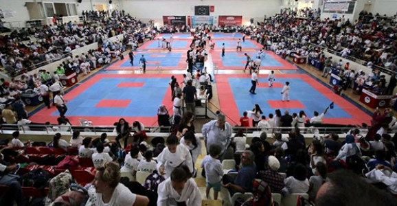 Karate Ligi Turnuvası Başladı