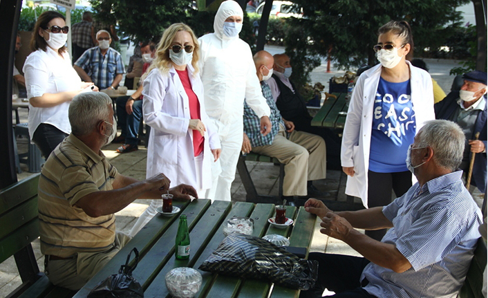 Adım At Mesafeni Koru