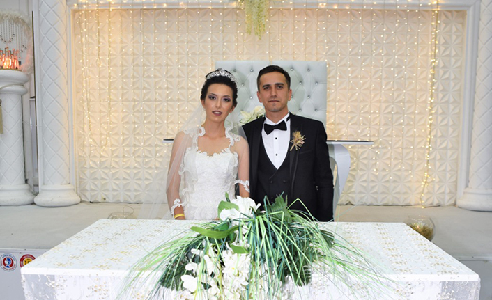 İlknur ile Kemal Mutluluğa Yelken Açtı