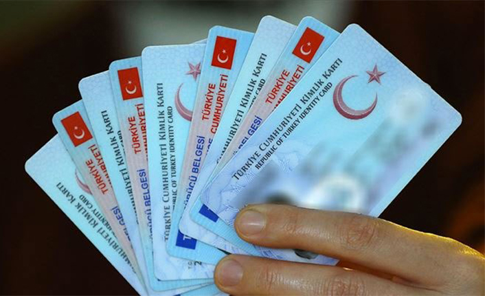 Kimlikler ve Ehliyetler Birleşiyor