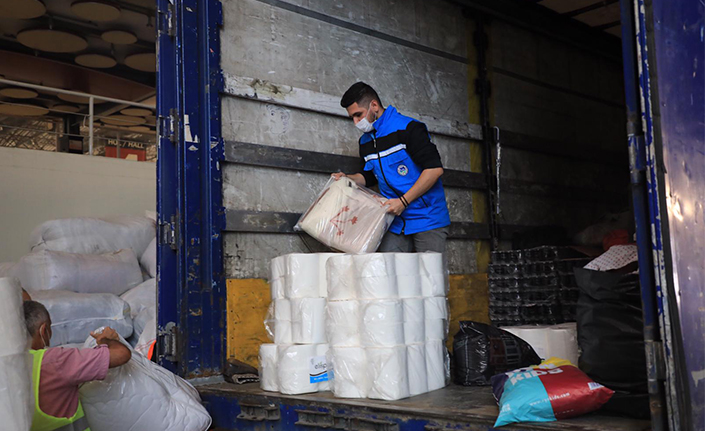 Destek tırı İzmir’e Ulaştı