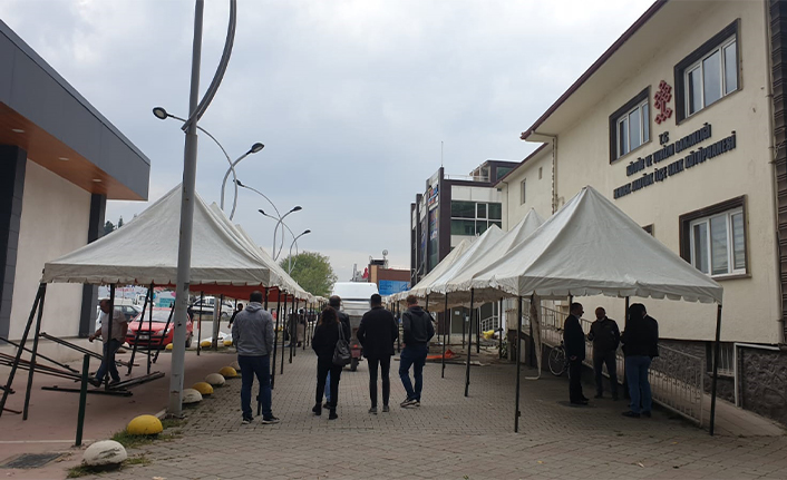 Hendek Ülkü Ocaklarından Öğrenciler İçin Kermes