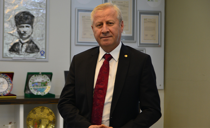 Sarı Öğretmenler Gününü Kutladı