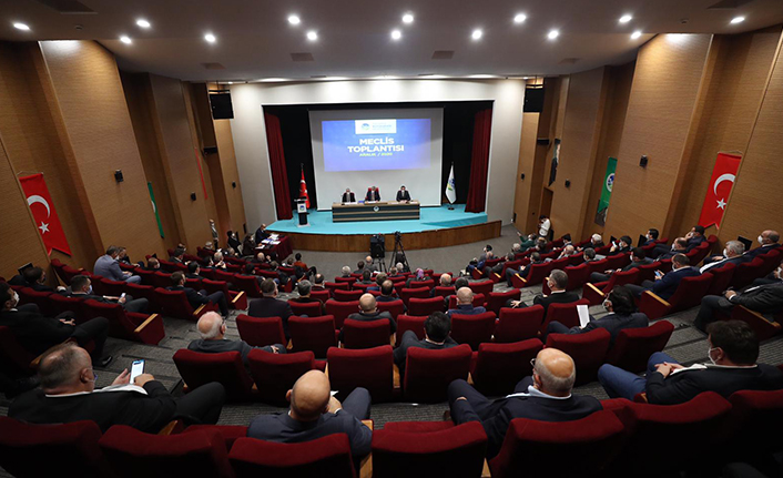 Sakarya’mızın güçlenmesi için her sektörü değerlendiriyoruz