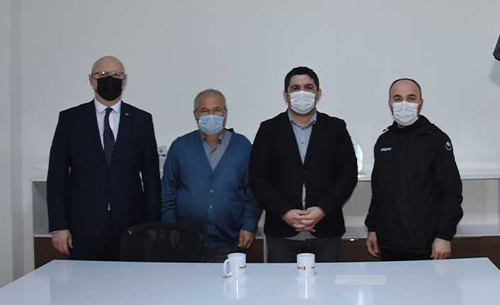 Babaoğlu Gazeteciler Günün Kutladı