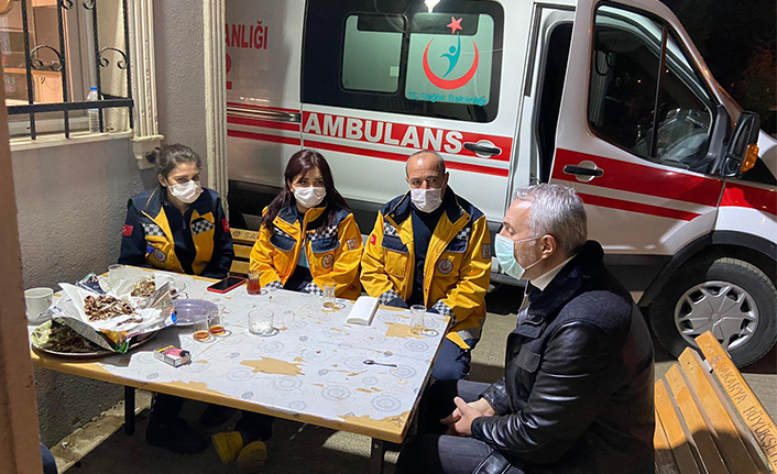 Babaoğlu Yeni Yılı Sağlıkçılarla Karşıladı