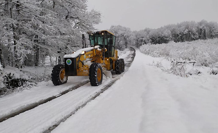Babaoğlu’ndan Yoğun Kar Mesaisi