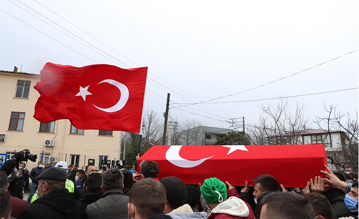 Sakarya Şehidini Son Yolculuğuna Uğurladı