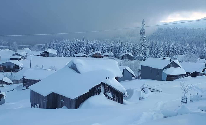Yayla Yolları Kapatıldı