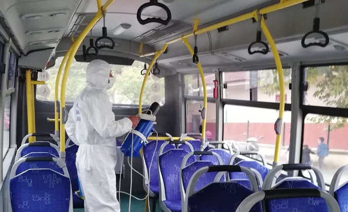 Ekipler Her Yeri Dezenfekte Ediyor