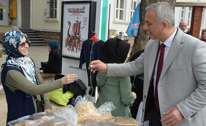 Kadınlar Başımızın Tacıdır