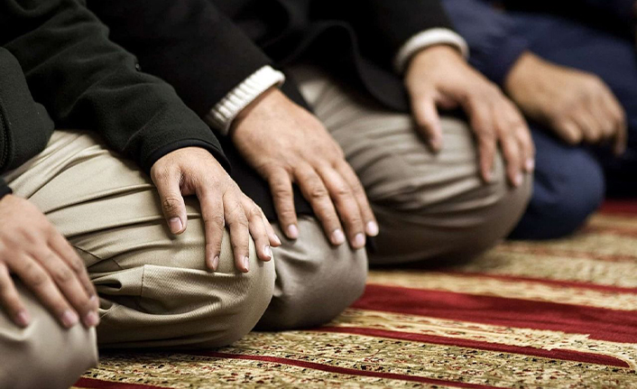 Teravih Namazı Evde Kılınacak