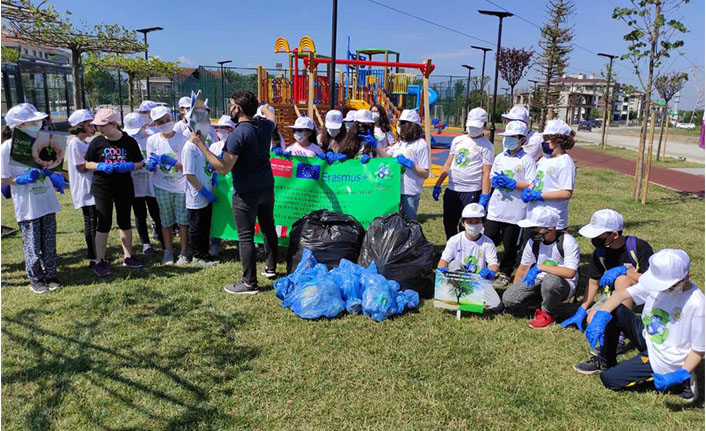 Atıklarımızla Geleceğe Yolculuk