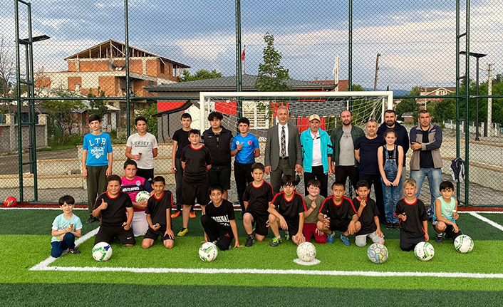 Bizim Turgut Çocukları Sevindirdi