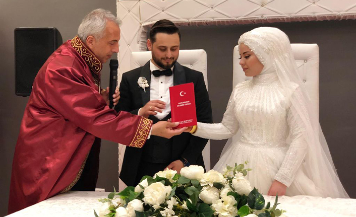 Fatma ve Gökhan Mutluluğa Yelken Açtı