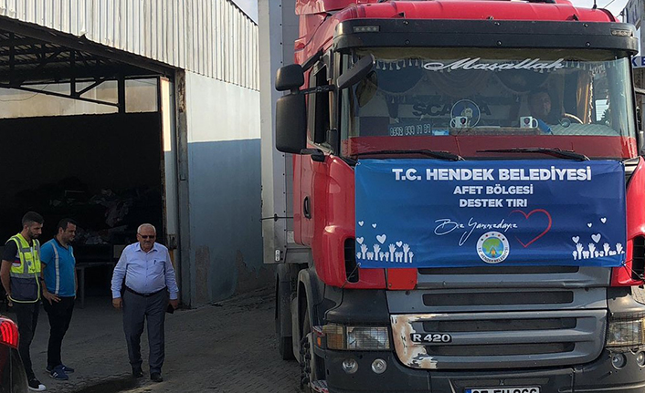 Afet Bölgesine Gıda ve Su Yardımı