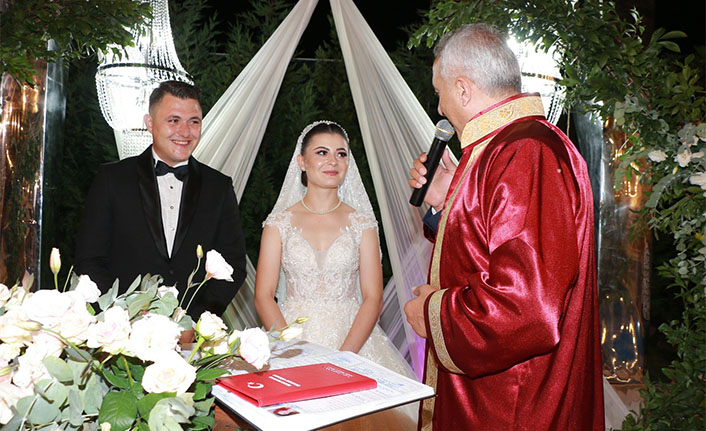 Şeyma ile Hüseyin’den Ömürlük Evet