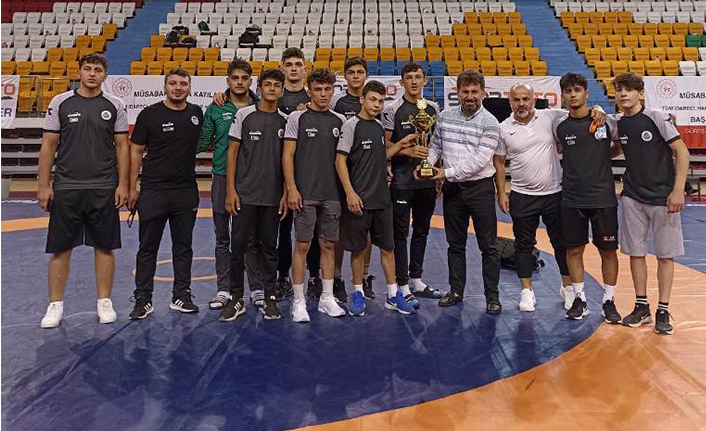 Yıldızlar Grekoromen terfi ‘de Şampiyon Hendek