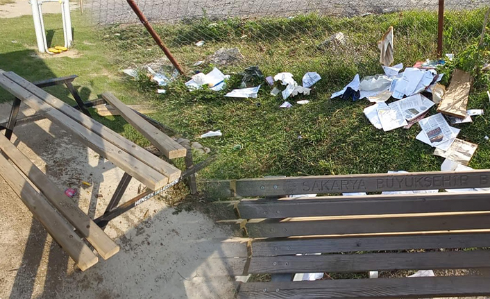 Kitaplar Saçıldı, Masalar Söküldü