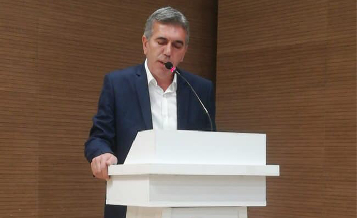 Sonuna Kadar Hocamızın Yanındayız