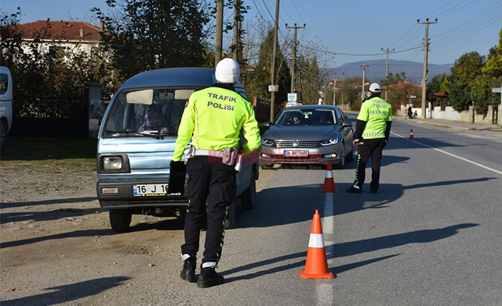 Bi Hareketine Bakar Hayat