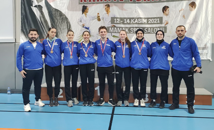 Karatecilerden 9 Madalya