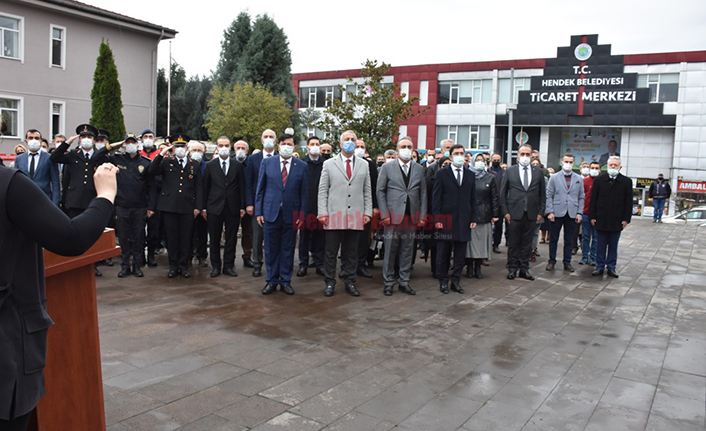 Öğretmenler Günü Törenle Kutlandı