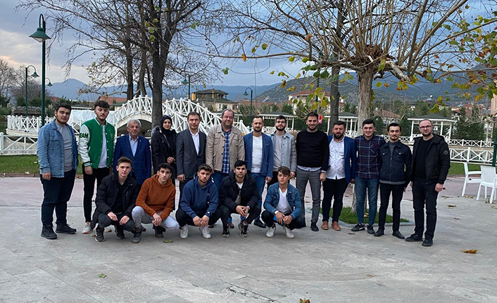 Ak Gençlik Hendek’ten Teşkilat Ziyaretleri