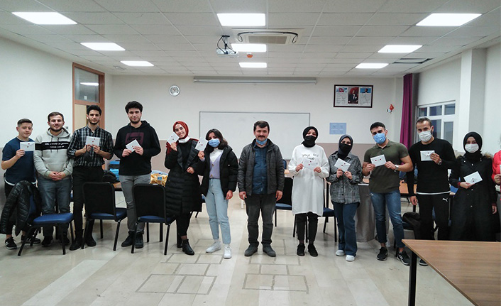 Bugünün Öğrencilerinden Geleceğin Öğretmenlerine