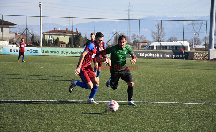 Hacıkışla Lider Harmanlıkspor’a Mağlup Oldu