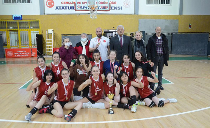 Atike Hanım Namağlup Sakarya Şampiyonu