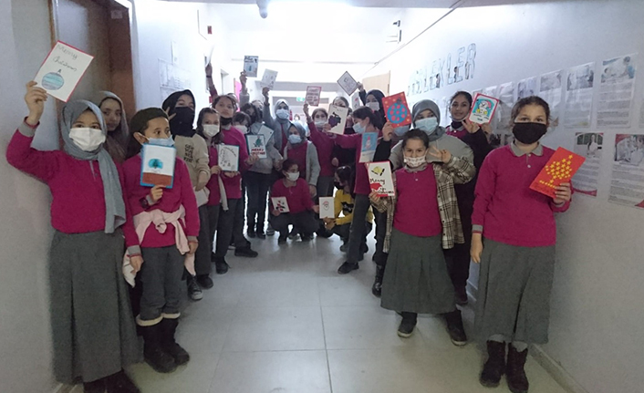 Madrid-Hendek Arasında Arkadaşlık Köprüsü