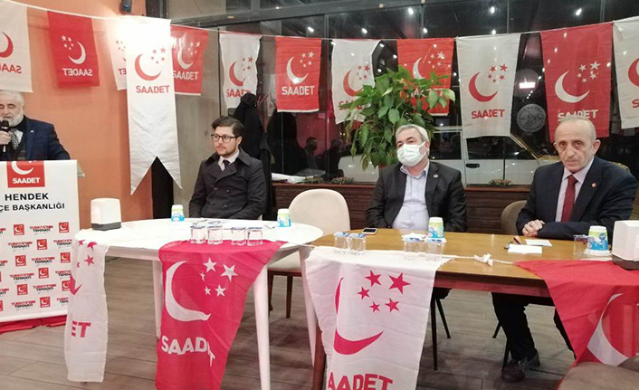 Saadet Partisi Hendek İlçe Divan Toplantısı Yapıldı
