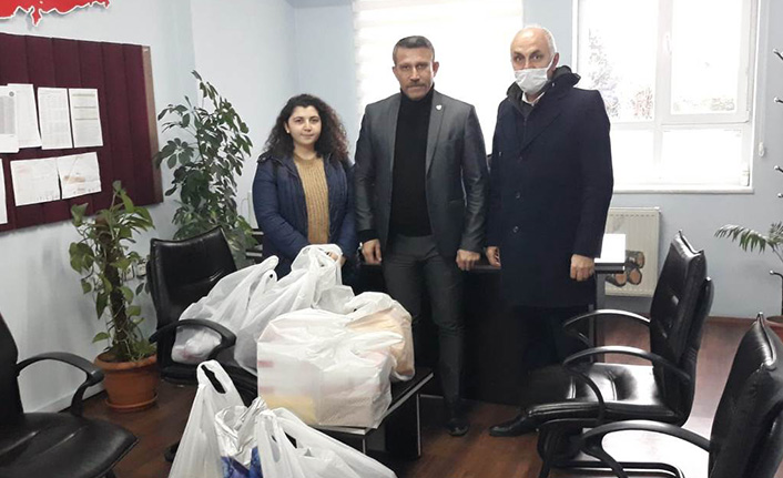 Ülkü Ocakları Minik Yürekleri Isıttı