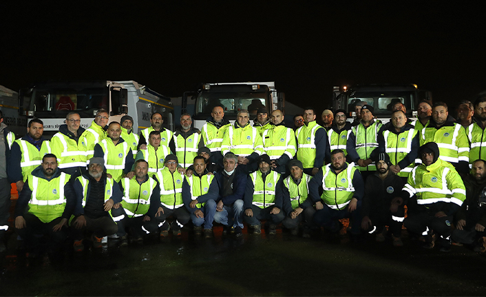 Başkan Yüce Büyükşehir’in Kar Timi İle Buluştu