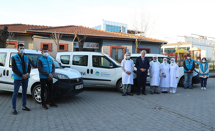 Büyükşehir Belediyesi Aşevi Hizmete Başladı