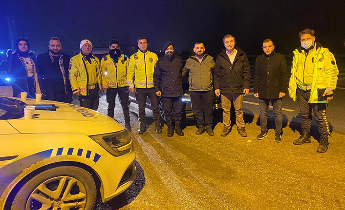 Hendek Ak Parti Gençlik Kolları Yeni Yıla Sahada Girdi