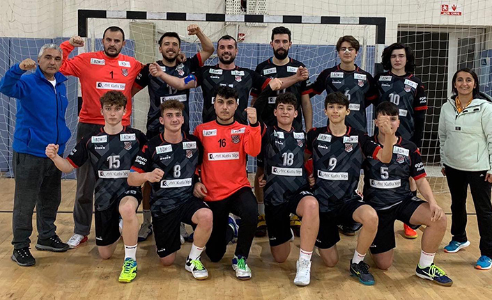 Hentbolcularımız İlk Yarıyı Galibiyetle Kapattı
