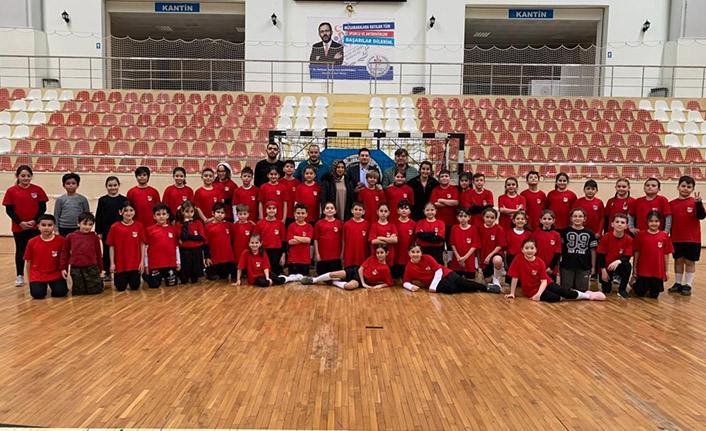 Hendek, Hentbol Şehri Olacak!