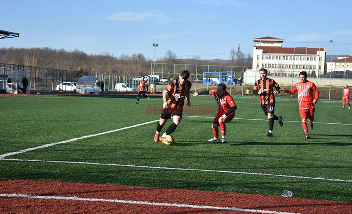 Kazımiyespor Sahasında Kaybetti