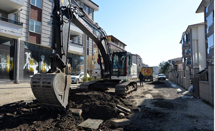 Yenimahalle’de İki Sokak Daha Yenileniyor