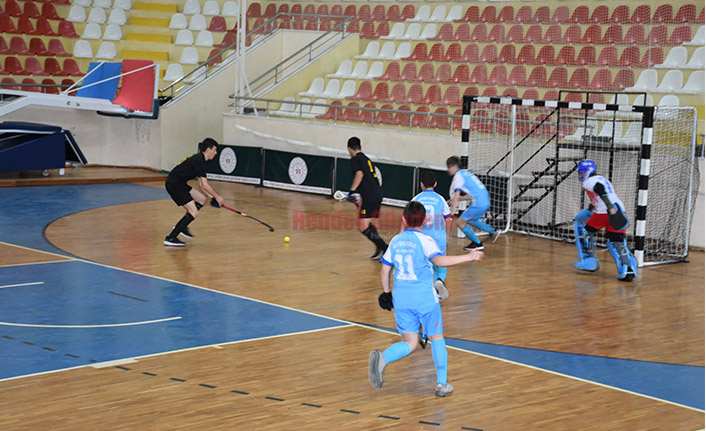 Hendek’te Hokey Coşkusu