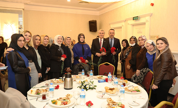 Kadın, Kültürümüzün Mayası ve Mimarıdır