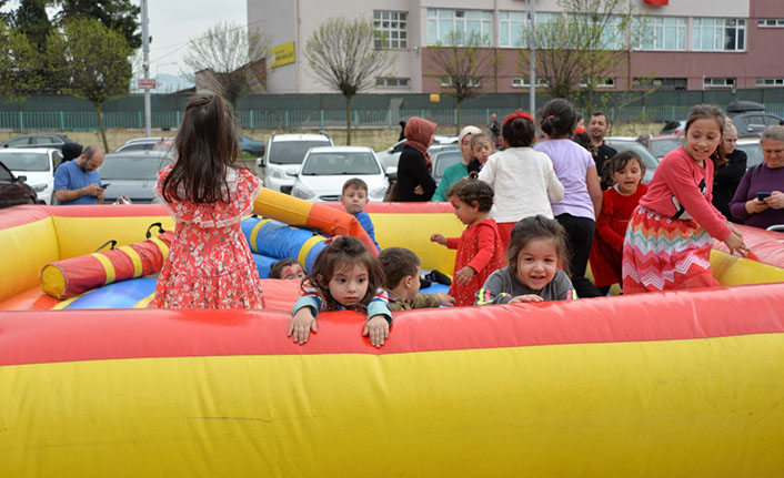 Hendekli Çocuklar Bayram Yaptı