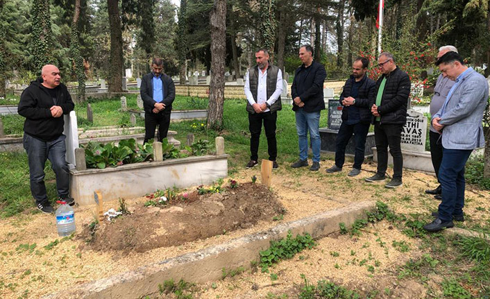 Şampiyonluk Kupası Cengiz’in Kabrine Getirildi