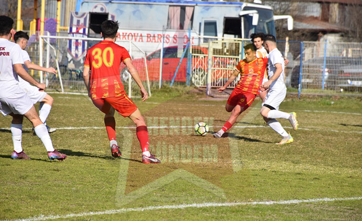 Akova Barışspor Lidere Kaybetti 1-5