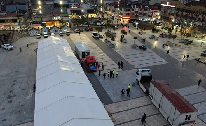 Büyükşehir’in Depremzedelere Refakati Terminalde Başlıyor