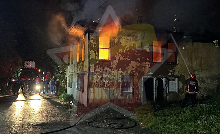 Yangından Son Anda Kurtuldular